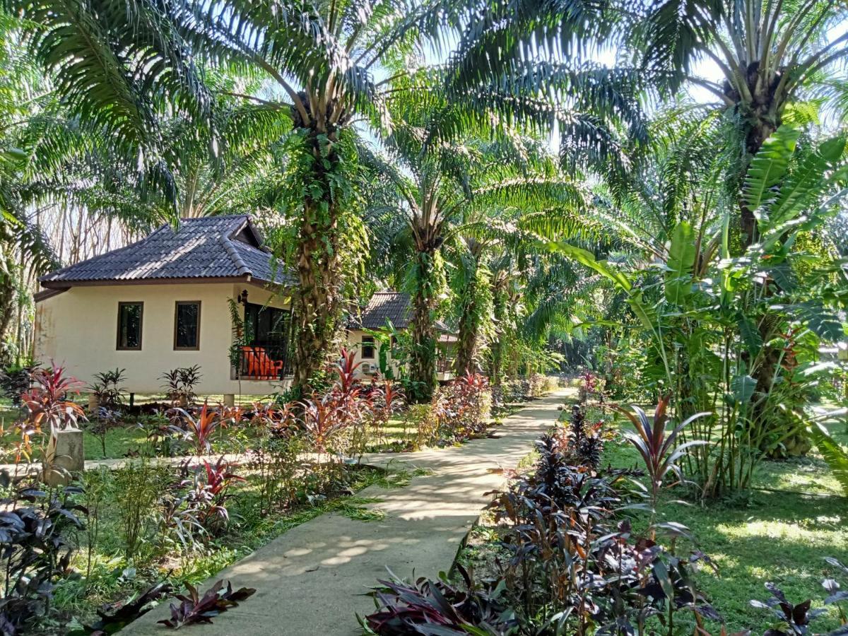 Khao Sok Palm Garden Resort Khao Sok National Park Extérieur photo