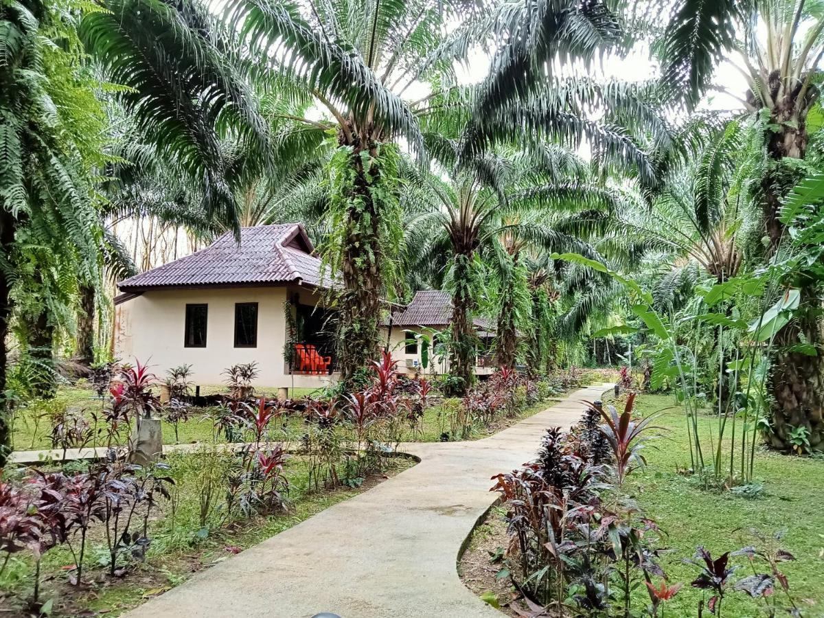 Khao Sok Palm Garden Resort Khao Sok National Park Extérieur photo