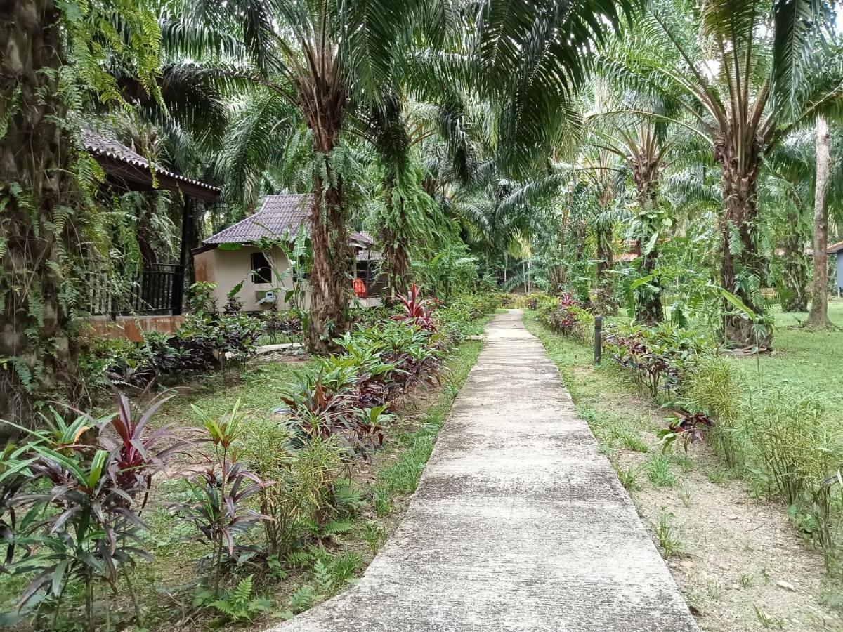 Khao Sok Palm Garden Resort Khao Sok National Park Extérieur photo