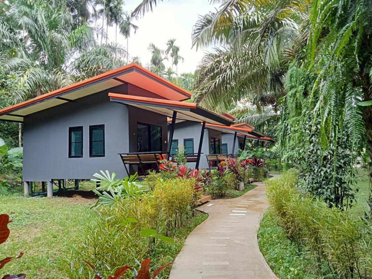 Khao Sok Palm Garden Resort Khao Sok National Park Extérieur photo